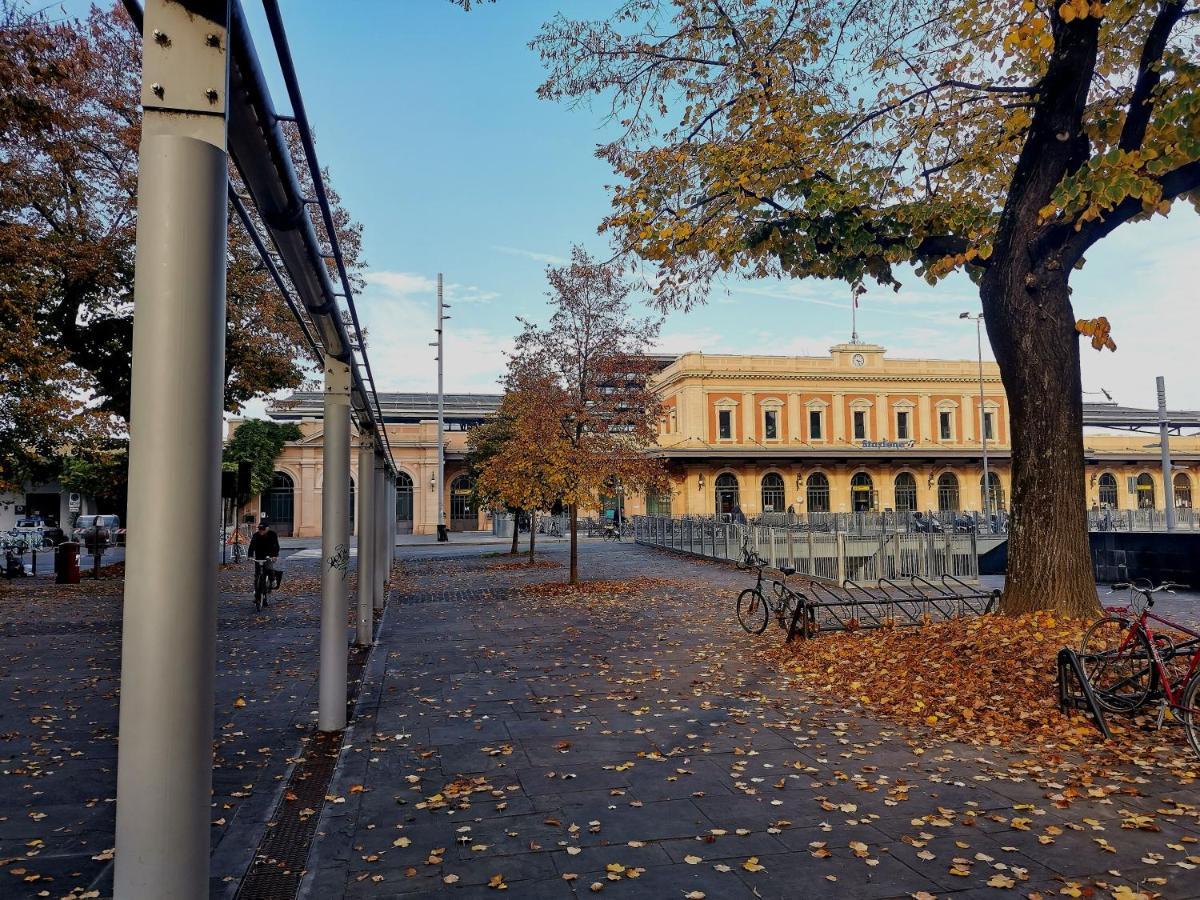 Parma Express Residenza III Front Train Station & Privat Parking Before Ceckin III Πάρμα Εξωτερικό φωτογραφία